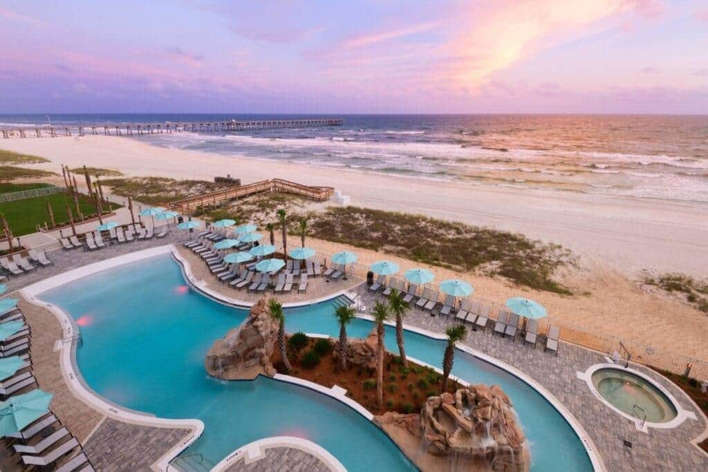7 Cheap Spring Break Cruises For 2025 | Student City